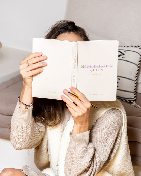 Laura Malina Seiler: Manifestation Queen Journal