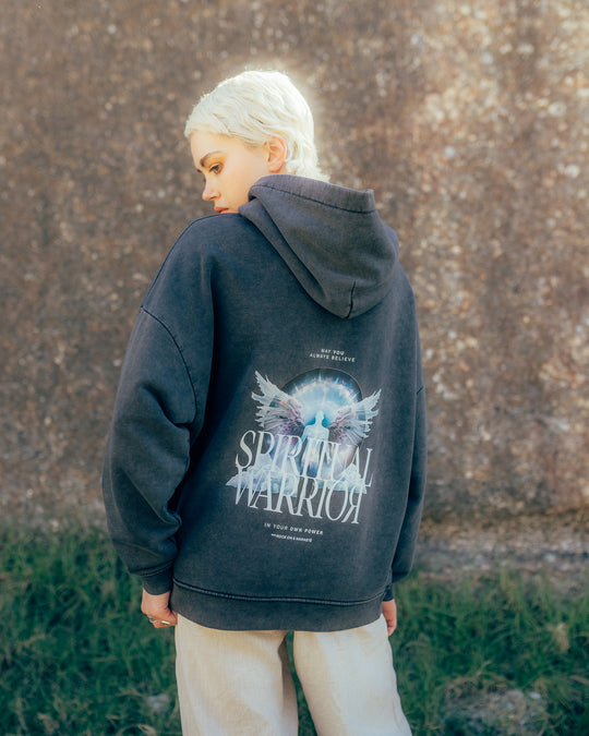 Spiritual Warrior Hooded Sweatshirt UNISEX - Grau