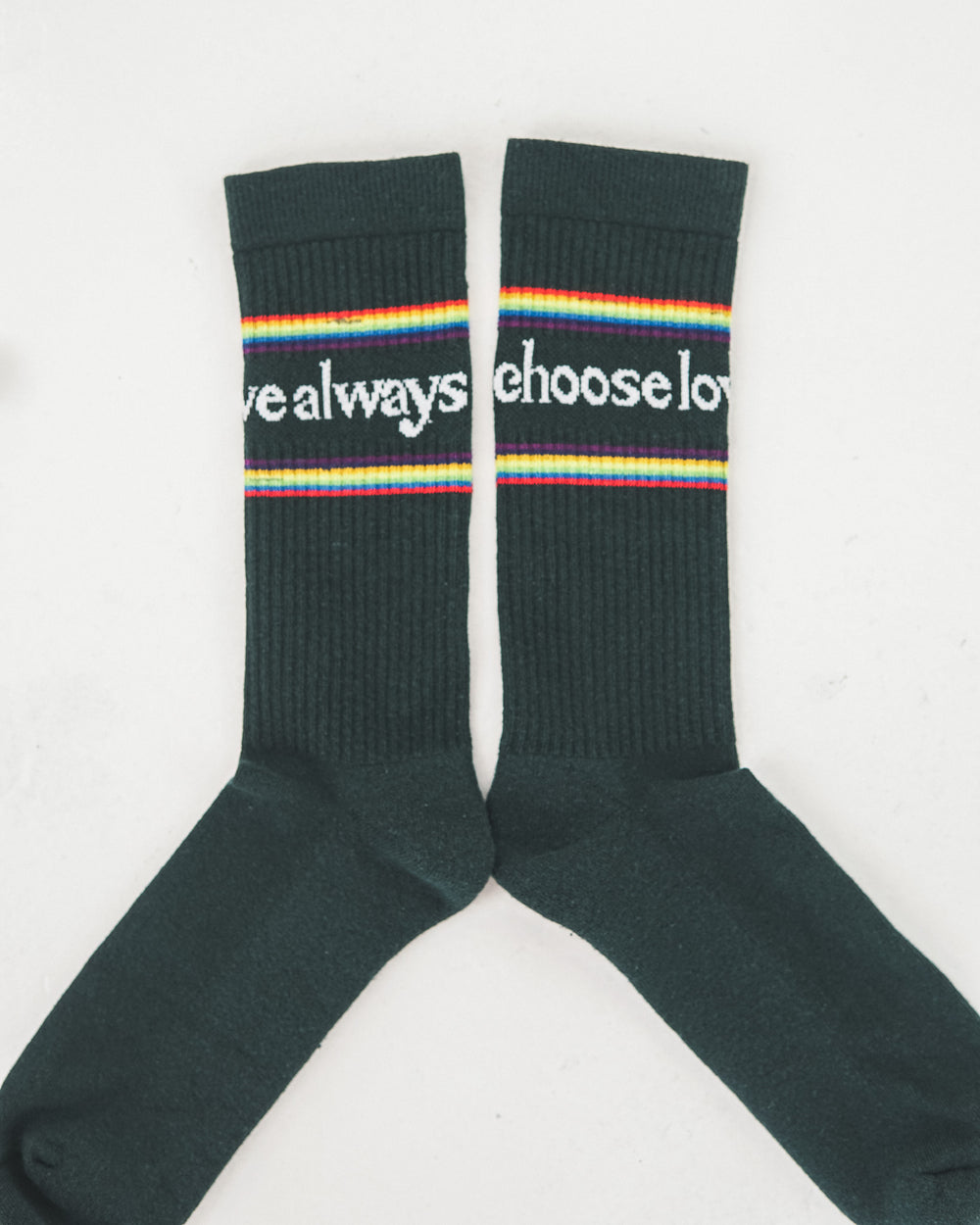Socken always choose love